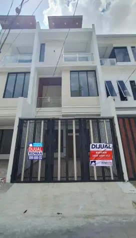 IP2971: Rumah Baru Komplek Kavling Polri Jelambar