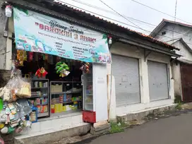 KIOS MURAH  LOKASI STRATEGIS - JARANG ADA