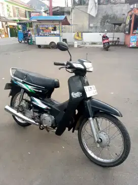 Honda Astrea legenda 2003