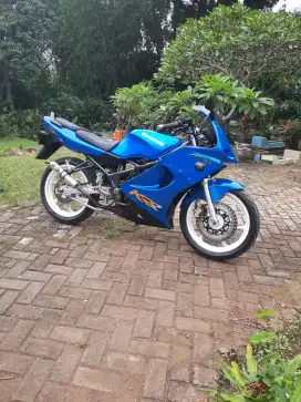 Ninja rr old convert cbu