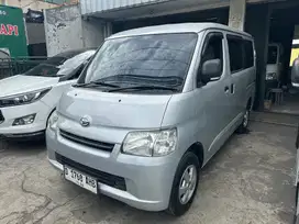 Gmak 2018 mobil keluarga antik Luxio X daihatsu minibus luksio granmax