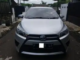 JUAL CEPAT TOYOTA YARIS E1.5 MT 2015