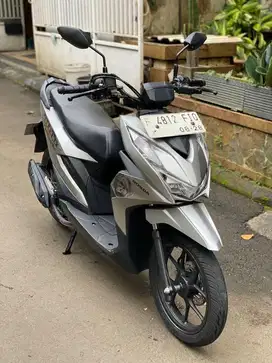 Honda Beat Street Thn 2023 Silver Mulus