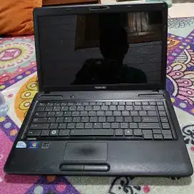 Laptop Toshiba Satelit C640