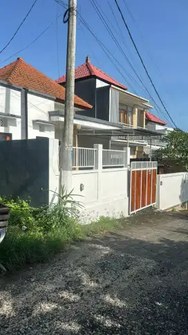 Dijual rumah baru di munggu slingsing