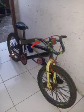 dijual sepeda bmx