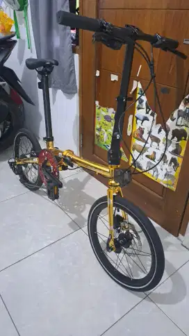 Sepeda Lipat Element Troy 10 Speed Gold UV