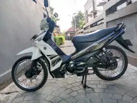 Yamaha vega zr 2012 mesin sehat halus kering belum lecet ori