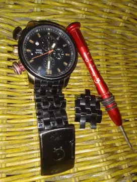 jam tangan Alexander chrisrtie