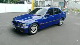 BMW 318i 1996 Bensin