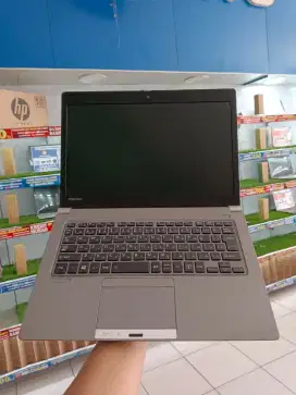 TOSHIBA DYNABOOK R63