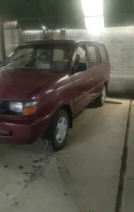 Dijual Mobil kijang LX thn 1997 Manual