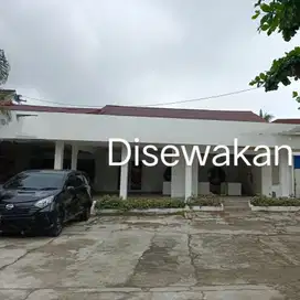 Disewakan bangunan ex cafe