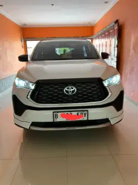 Innova zenix V hybrid 2023