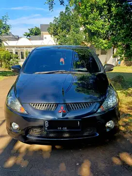 Mitsubishi Grandis 2.4 GLS 4X2 AT