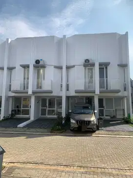 Dijual Rumah Type Flat House Modern di MYZA BSD City