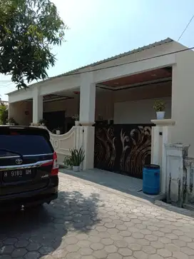 Rumah Kos Eksklusif 11 kamar di Purin Kendal