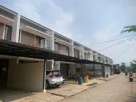 Di jual over kredit rumah 2lantai jalan utama lokasi cileungsi