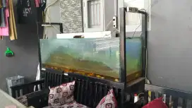 Aquarium Ikan Hias + Meja