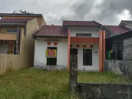 Rumah di Jual perum Iqbal Pjhi