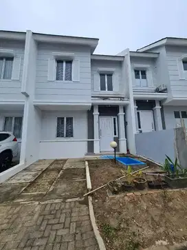 rumah minimalis 2 lantai semi furnish