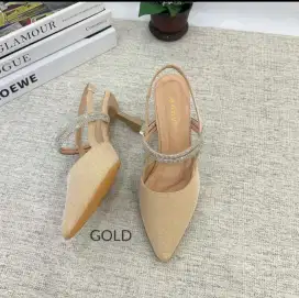 SEPATU HEELS WANITA