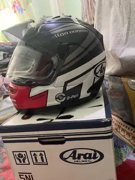 Helm Arai Kualitas baik