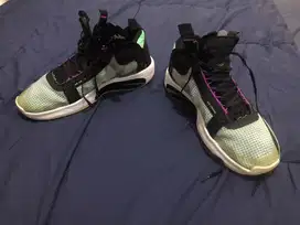Sepatu Nike Air Jordan Retro 34