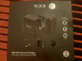 65w Gan Universal Charger
-TUMI