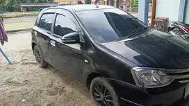 Toyota Etios Valco 2014 Bensin