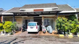 RUMAH MINIMALIS FURNISHED DI JALAN  KAPTEN PIERRE TENDEAN JOMBANG 