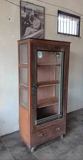 Lemari Pajang Prongkas Display Original Lawas, Jadul, Kuno,Langka