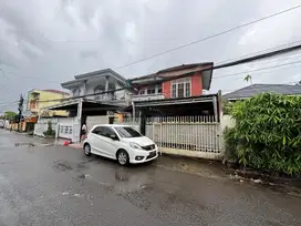 DIJUAL RUMAH JALAN SIMANJUNTAK DEPAN HOTEL ASTON PALEMBANG