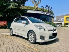 ISTIMEWA TERMURAH!! TOYOTA YARIS 1.5 S LIMITED MATIC 2013 PUTIH