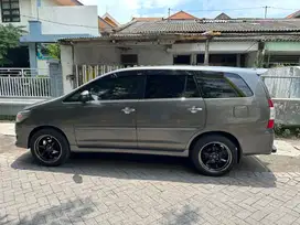 Toyota Kijang Innova 2012 Diesel