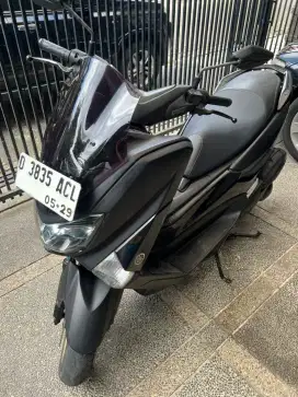 Dijual Yamaha Nmax Pemakaian sendiri sangat terawat