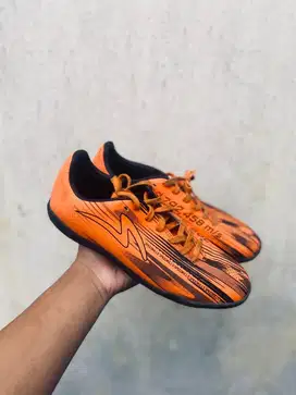 Sepatu Futsal Specs Elevation In Orange Size 40 (25,5cm)