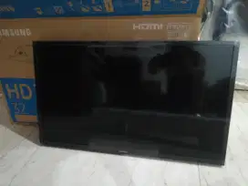 Samsung smart TV 32 inch tipe N4300