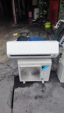 Jual AC Daikin 1/2 pk R32