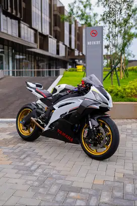 Yamaha R6 2014 White