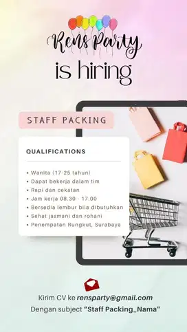 Staff Packing Online Shop
