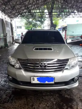 Dijual Fortuner 2.5 G VNT 2013. Pemilik Langsung