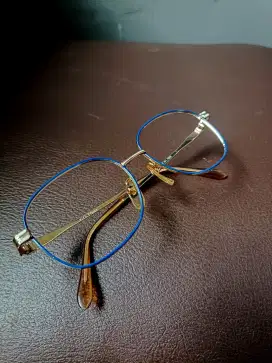 Frame kacamata wanita viva france 18kgp nos