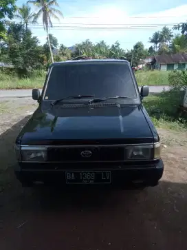 Mobil kijang grand tahun 96