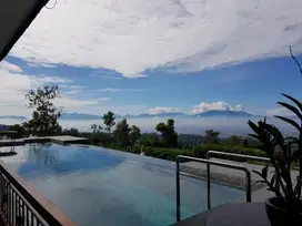 DIJUAL CEPAT VILLA 1000 METER ADA KOLAM RENANG VIEW PEGUNUNGAN