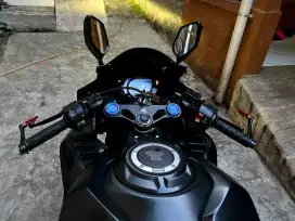 CBR 250 RR Hitam