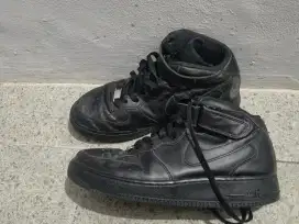 Sepatu Casual Nike Aj High kulit fullblack no 8 /sz 41