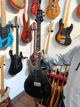 PRS SE Custom 24 Charcoal Fade Limited Edition