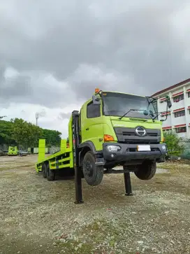 HINO LOHAN FM260JW LONG SELF LOADER 6X4 TRONTON ISTIMEWA SEKALI