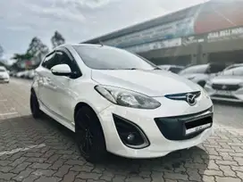 MOBIL SIAP PAKAI!! MAZDA 2 1.5 V MATIC 2013 PUTIH